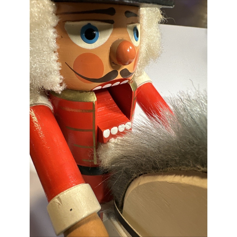 VTG Erzgebirge nutcracker. Chip On Horse Ear and Chip on Front. See Photos - Picture 7 of 10